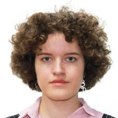 Селезнева Анна